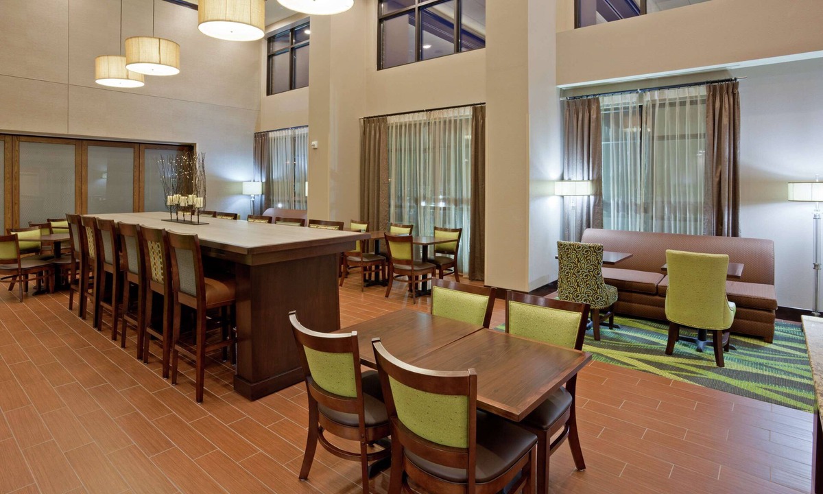 Minnetonka Hotel | Hampton Inn & Suites Minneapolis West/Minnetonka