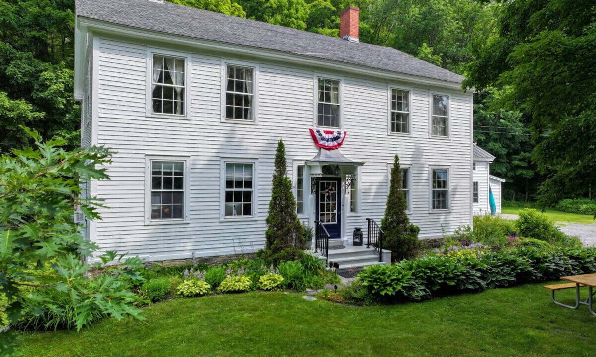 Bread Loaf Apartment | Historic Chipman House
