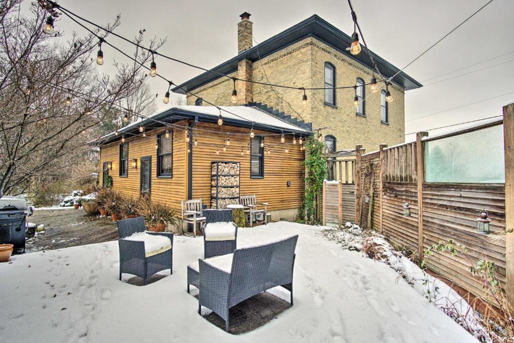 Burnips House | Historic Michigan Farmhouse w/Grill & Fire Pit!