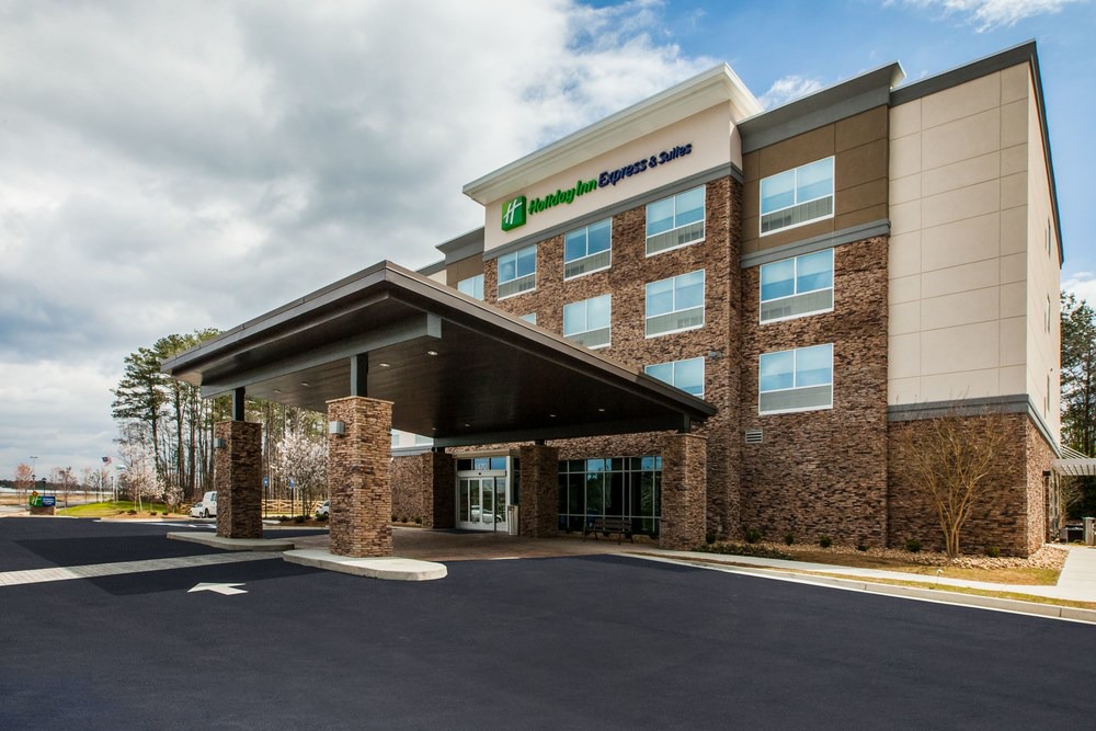 North Greece Hotel | Holiday Inn Express Rochester - Greece, an IHG Hotel
