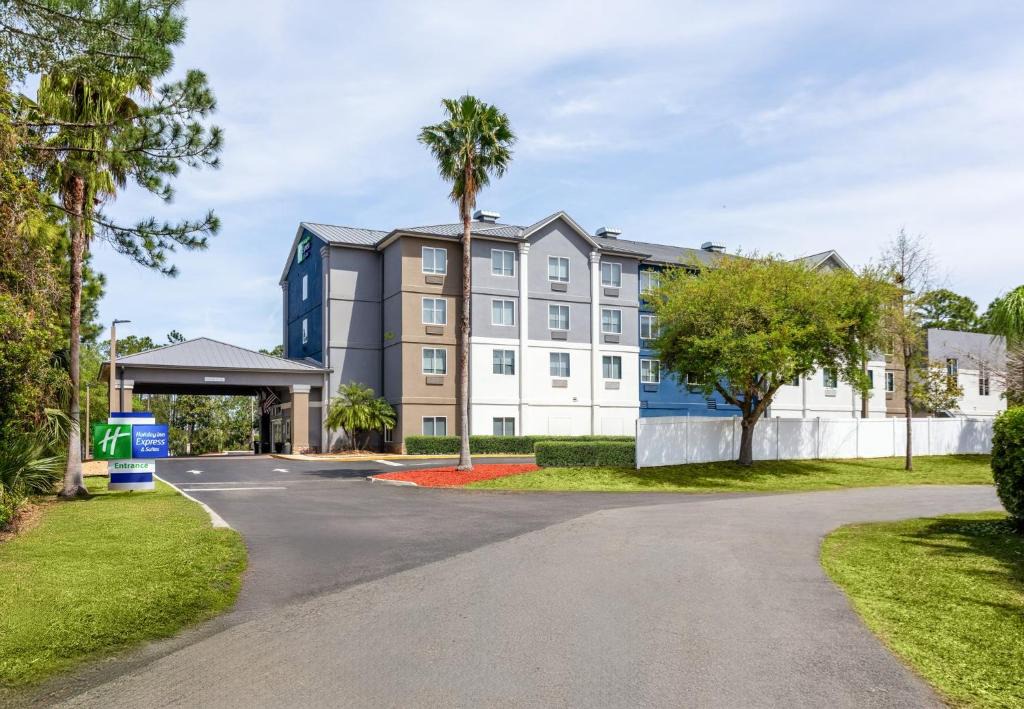 National Gardens Hotel | Holiday Inn Express & Suites Ormond Beach - North Daytona by IHG