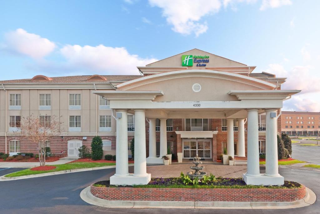 Vicksburg Hotel | Holiday Inn Express Vicksburg by IHG