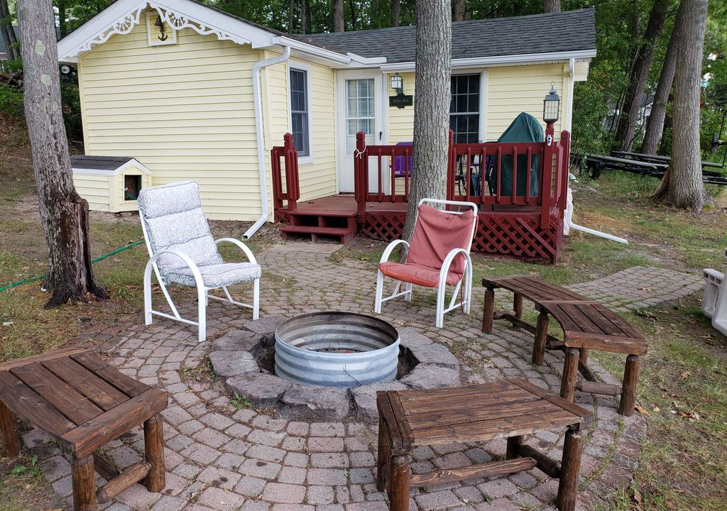 Higgins Lake Cabin | Incredible Getaway RIGHT ON HIGGINS LAKE - Voted #1 Lake for Beauty and Clarity!