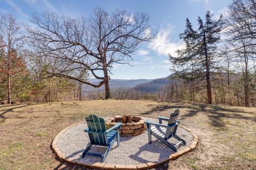 Jasper House | Jasper Cabin w/Fire Pit, Grill & Mountain Views!
