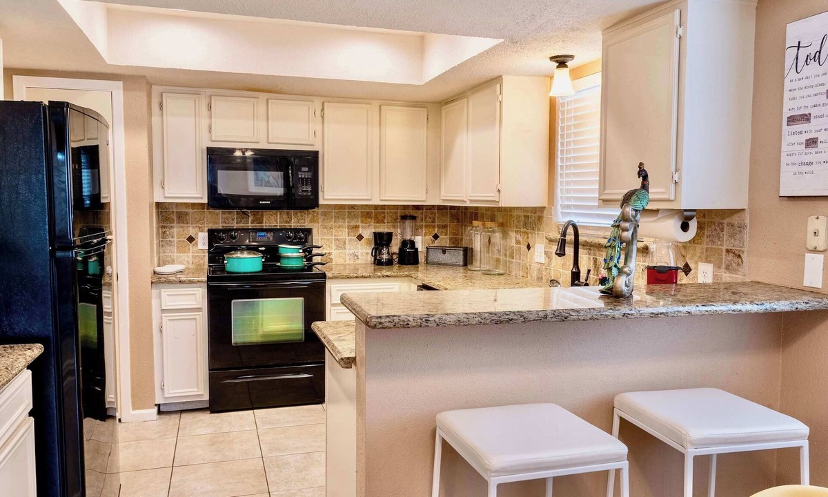Katy House | Katy Hideaway Charming 3 Bdr!