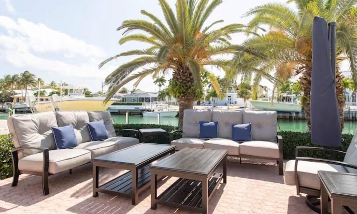 Coury House | Key Colony Single Family Home w/85' DOCK+Cabana Club Access!