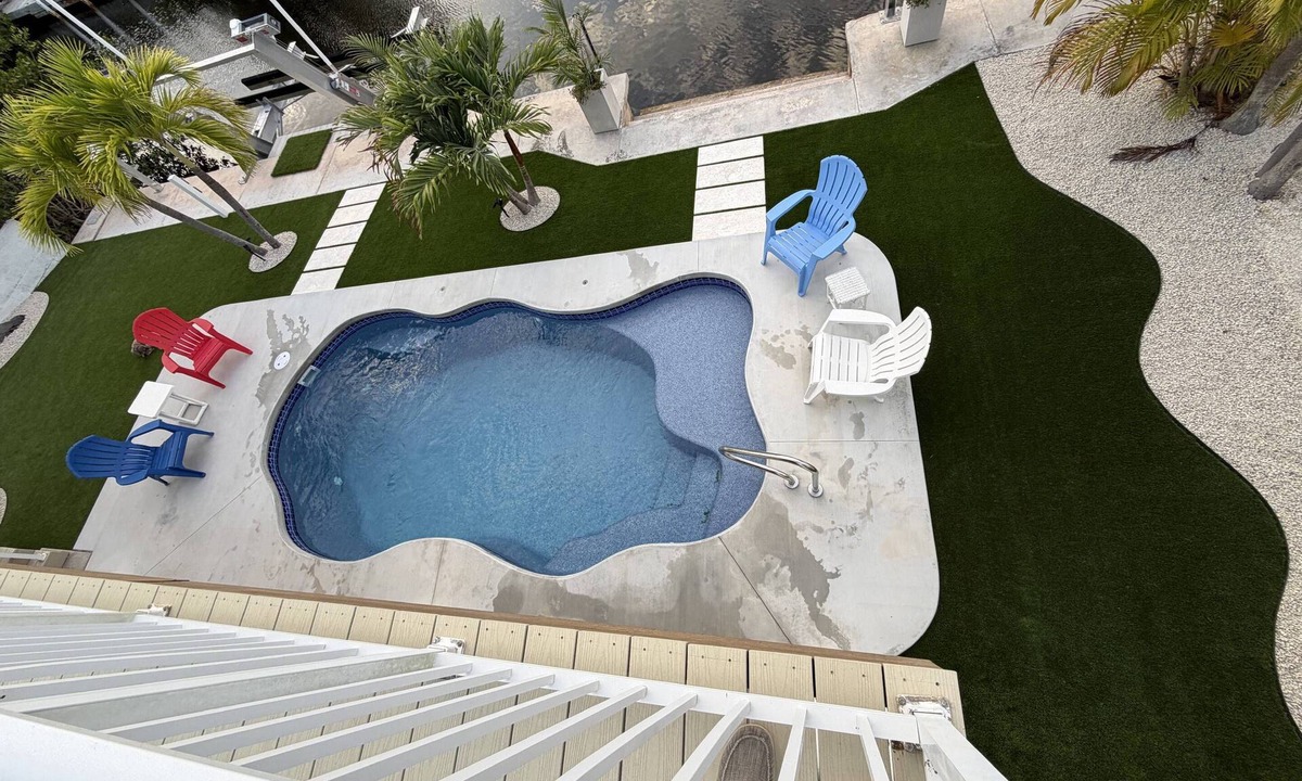 Breezeswept Beach Estates House | Keys Breeze: 3BR Ramrod Retreat w/Pool, Dockage, Atlantic & Gulf Access, Parking & Dog-Friendly