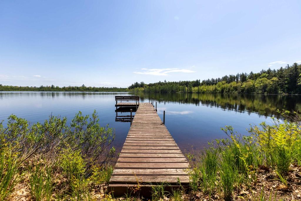 Rhinelander House | Lakefront Cabin with Game Room in Rhinelander