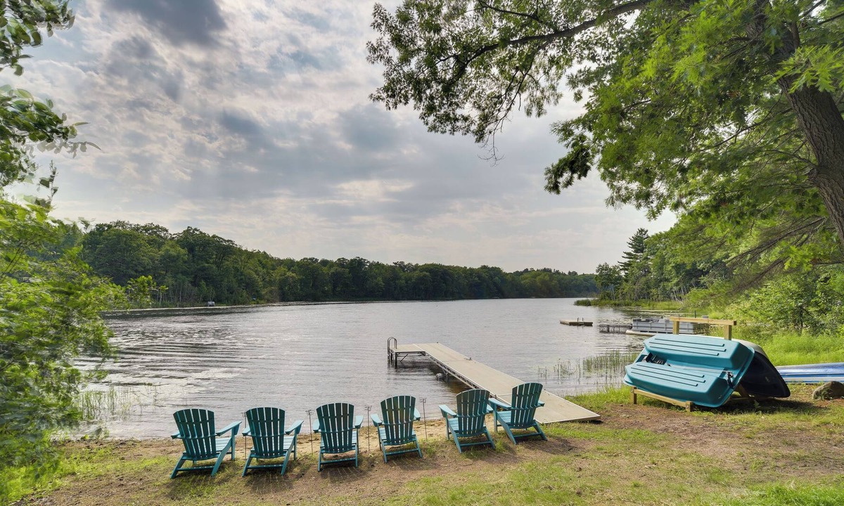 Brill Cabin | Lakefront Retreat: Deck, Grill & Private Dock!