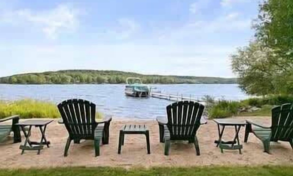 Central Lake House | Lakefront Retreat on Intermediate Lake | Sleeps 14 Firepit Dogs