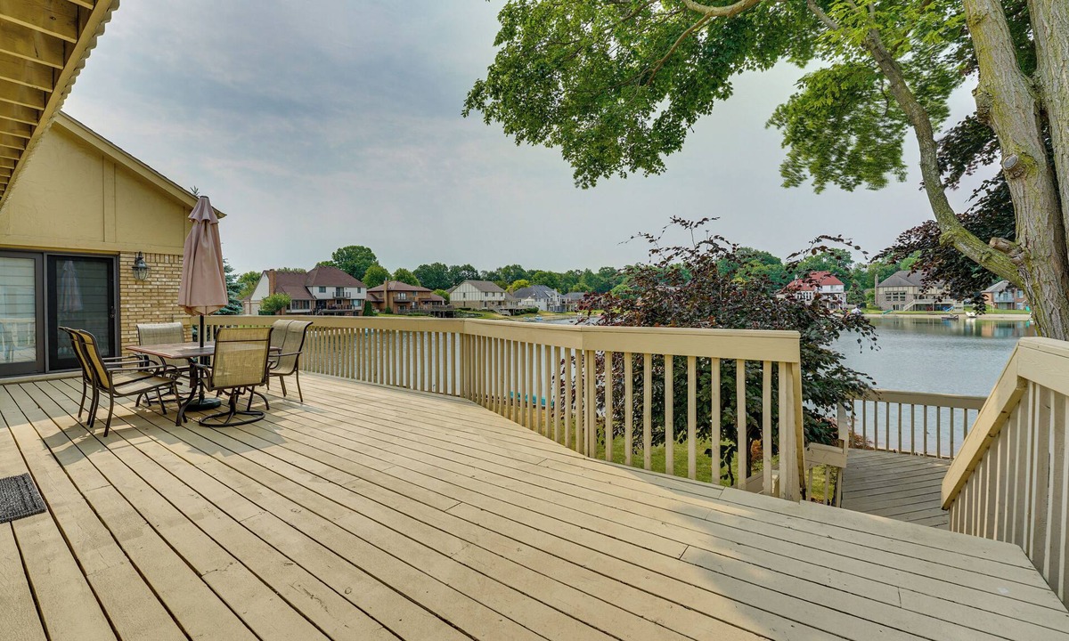 Shelby Township House | Lakefront Shelby Twp Getaway w/Swim Pond!