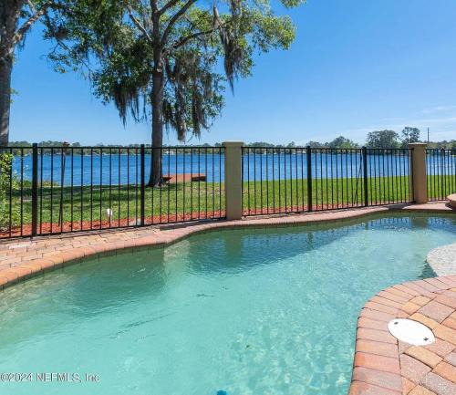 Interlachen House | Lakeside Retreat with pool, dock & game room