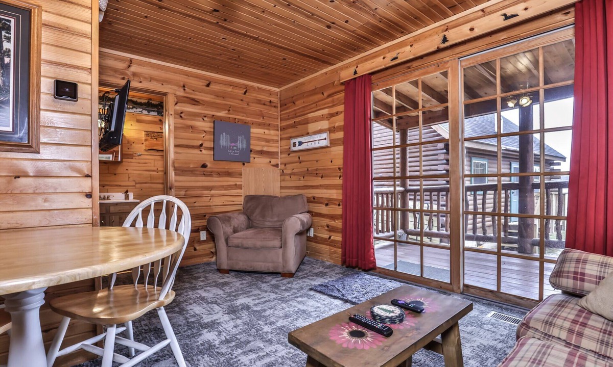Watersmeet Cabin | Lakeside wilderness resort cabin with dock, fire pit, on-site store, bait shop!
