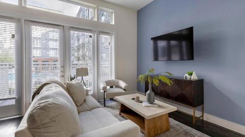 Fort Worth Apartment | Landing Amazing Studio in Bricktown