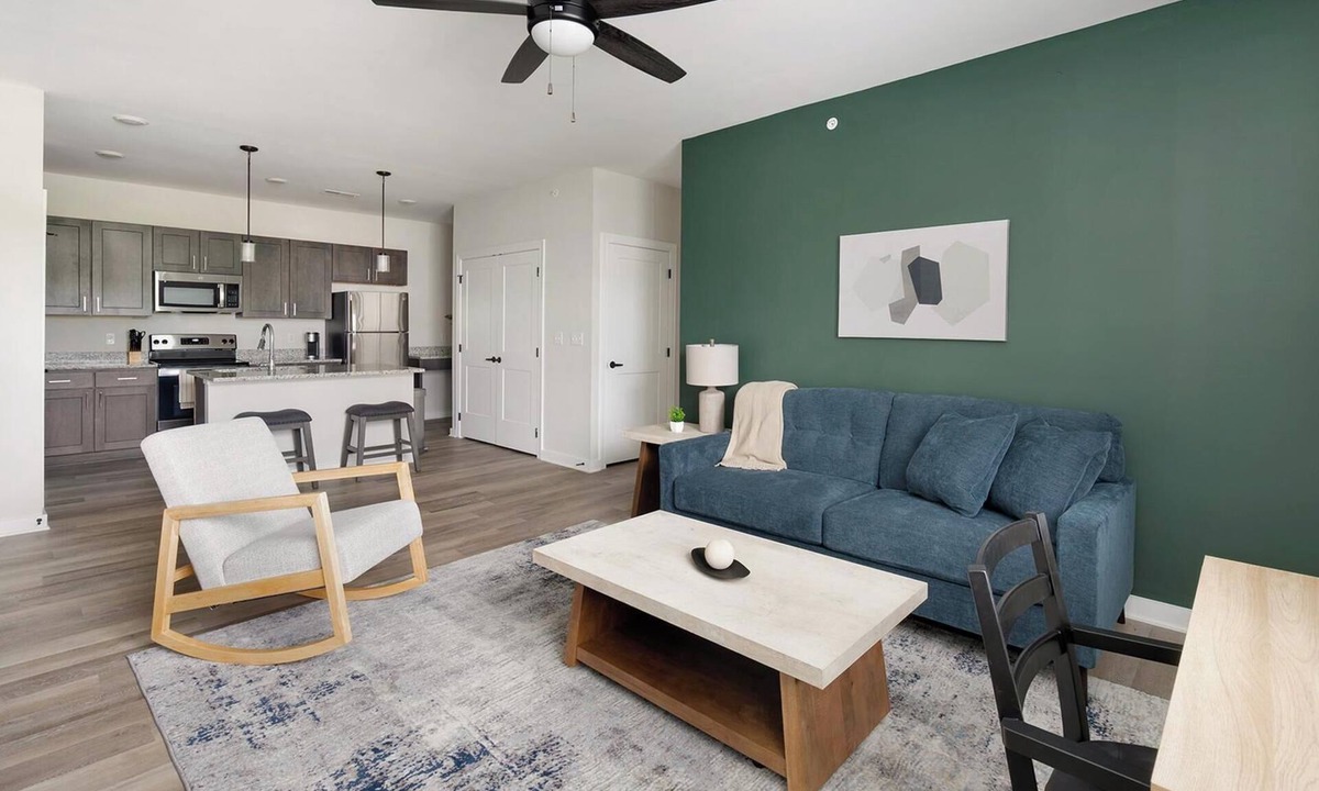 Knoxville Apartment | Landing | Beautiful 2BD, Gym