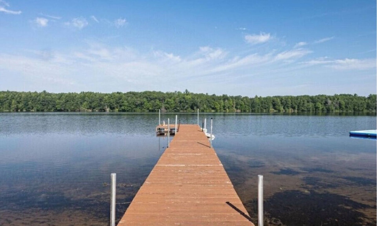 Siren Cabin | Large 7-bedroom cabin with beautiful views in welcoming Siren, Wi.