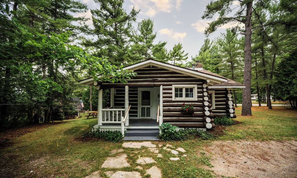 Boyne City Cabin | Little Cabin in the Woods: Lake Charlevoix Access