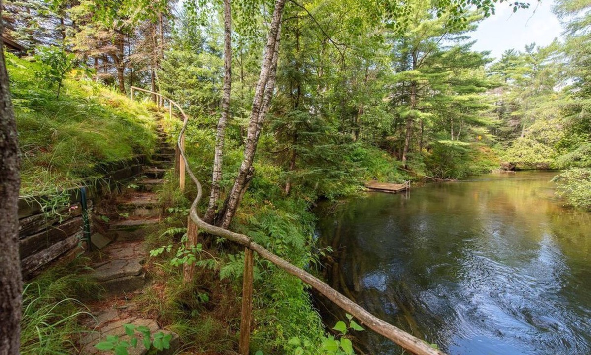 Grayling Cabin | Lodge on the Manistee: Swim the Manistee | Riverfront Summer Stay