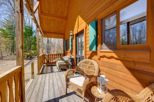 White Cloud House | Log Cabin Near Dragon Trail at Hardy Dam!