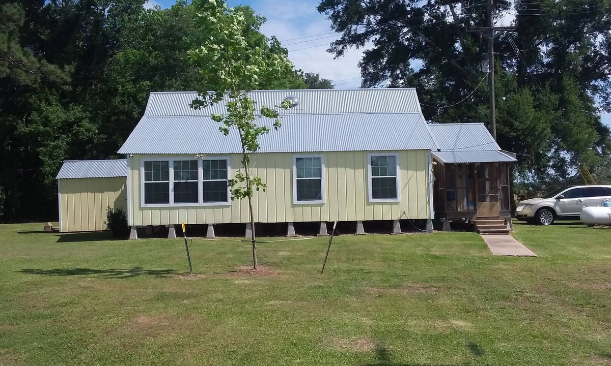 Eunice House | Lulu's Cajun Cottage