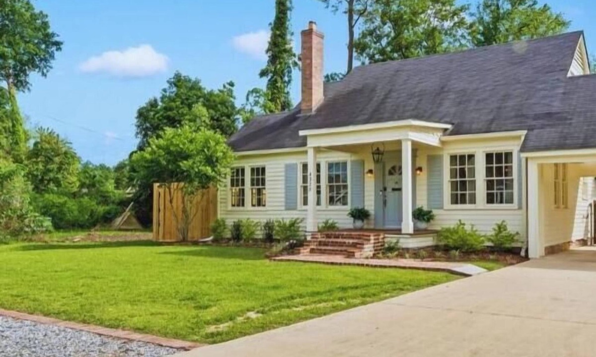 Highlands - Perkins House | Lux 4BR Home With Putting Green-Game Room-Fire Pit