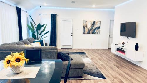 Rosenberg House | Luxe Haven