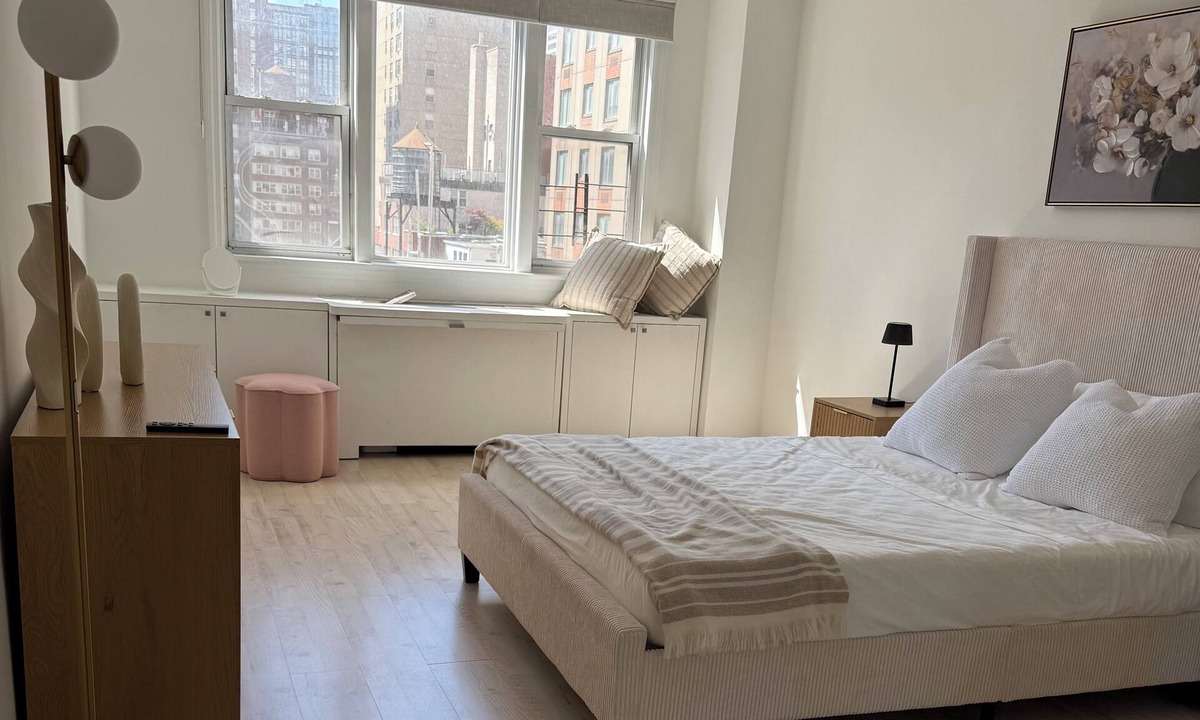 Tudor City Apartment | Luxurious 2 Bedroom- Midtown Manhattan apartment with Empire State Building View