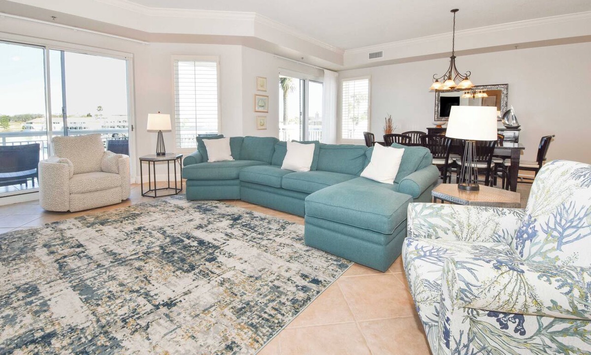 Holiday Isle Condo | Luxurious, tropical condo w/panoramic views of the water!
