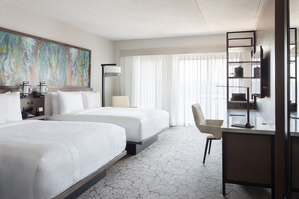 Melville Hotel | Marriott Melville Long Island
