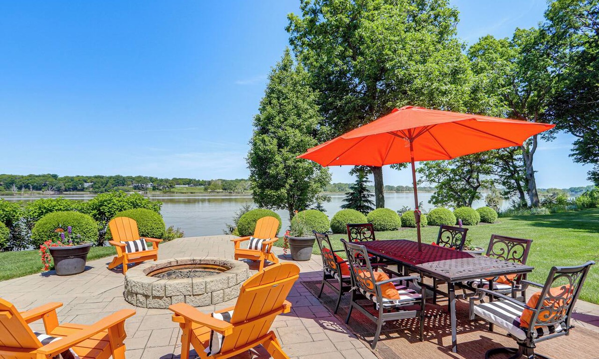 Perrysburg Apartment | Maumee River Retreat! Apt w/Fire Pit + Patio