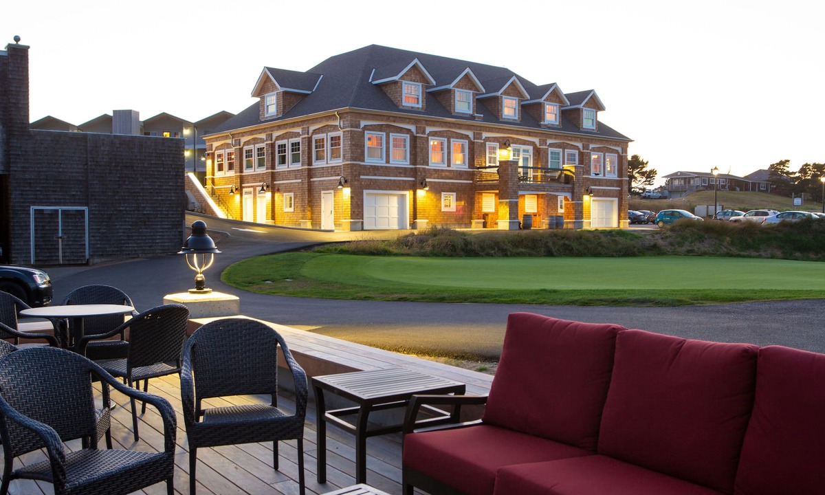 Gearhart Hotel | McMenamins Gearhart Hotel