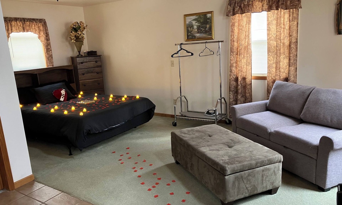 Marcellus Cabin | Memorial Day Weekend Getaway!