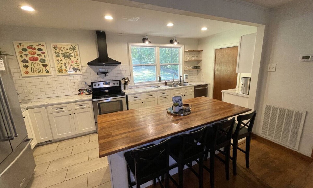Knoxville House | Mid-Century Gem in Holston Hills