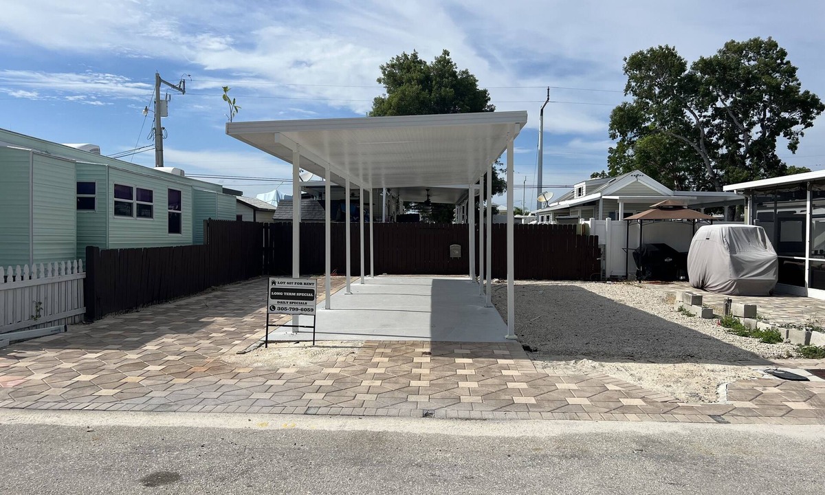 Key Largo Village RV Rental | Mobile Home - RV LOT Calusa Campground