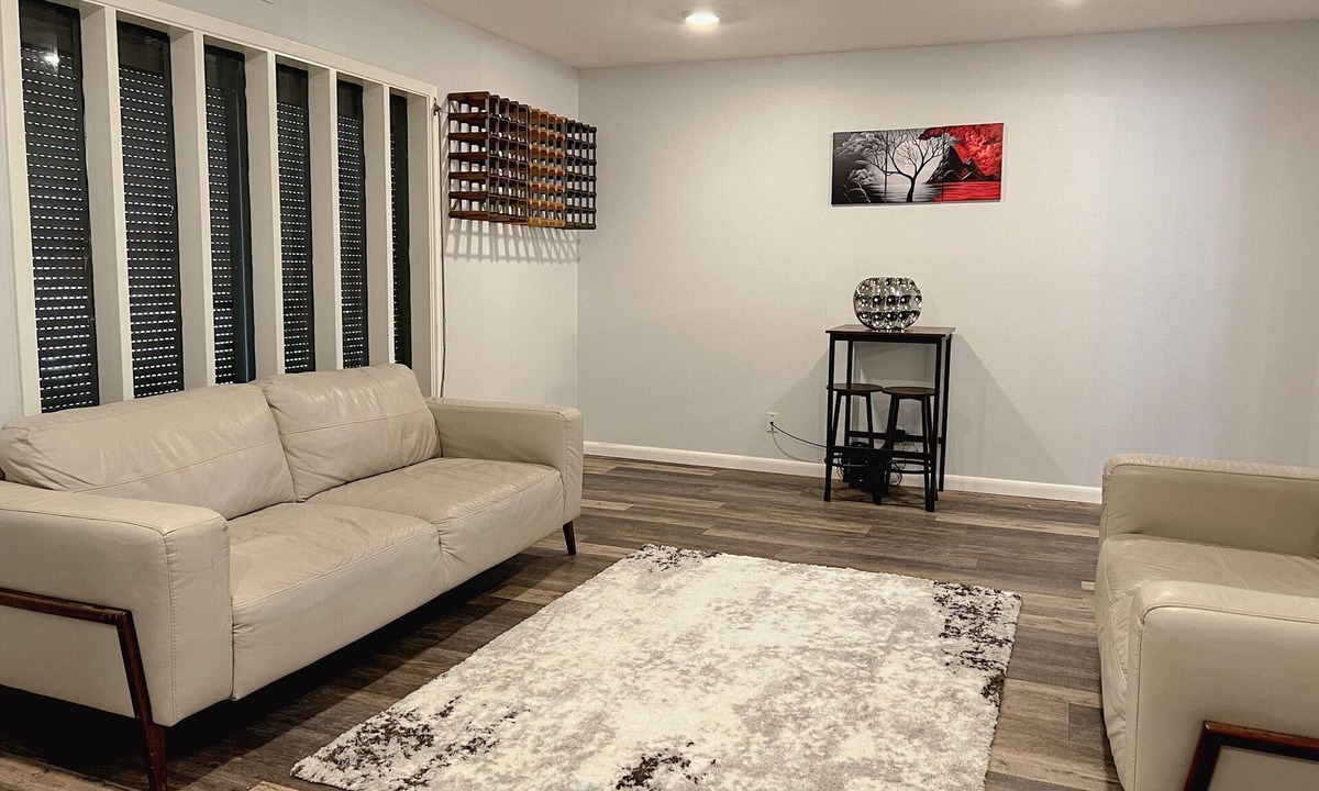 Bay Area House | Modern. 2 Master Suites. Near Dtown & Bay - Corporate Vacation
