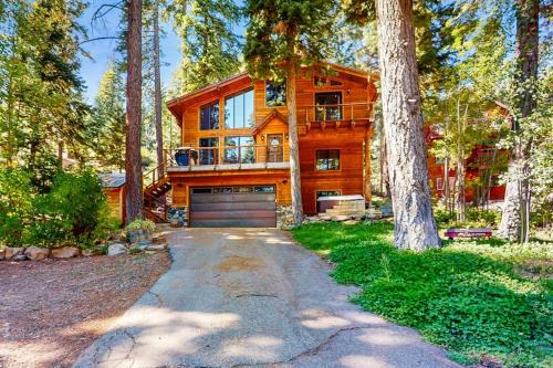 Carnelian Bay House | Modern Lux Cabin with Stunning Views Spa Large Kitchen and Dining Fireplace