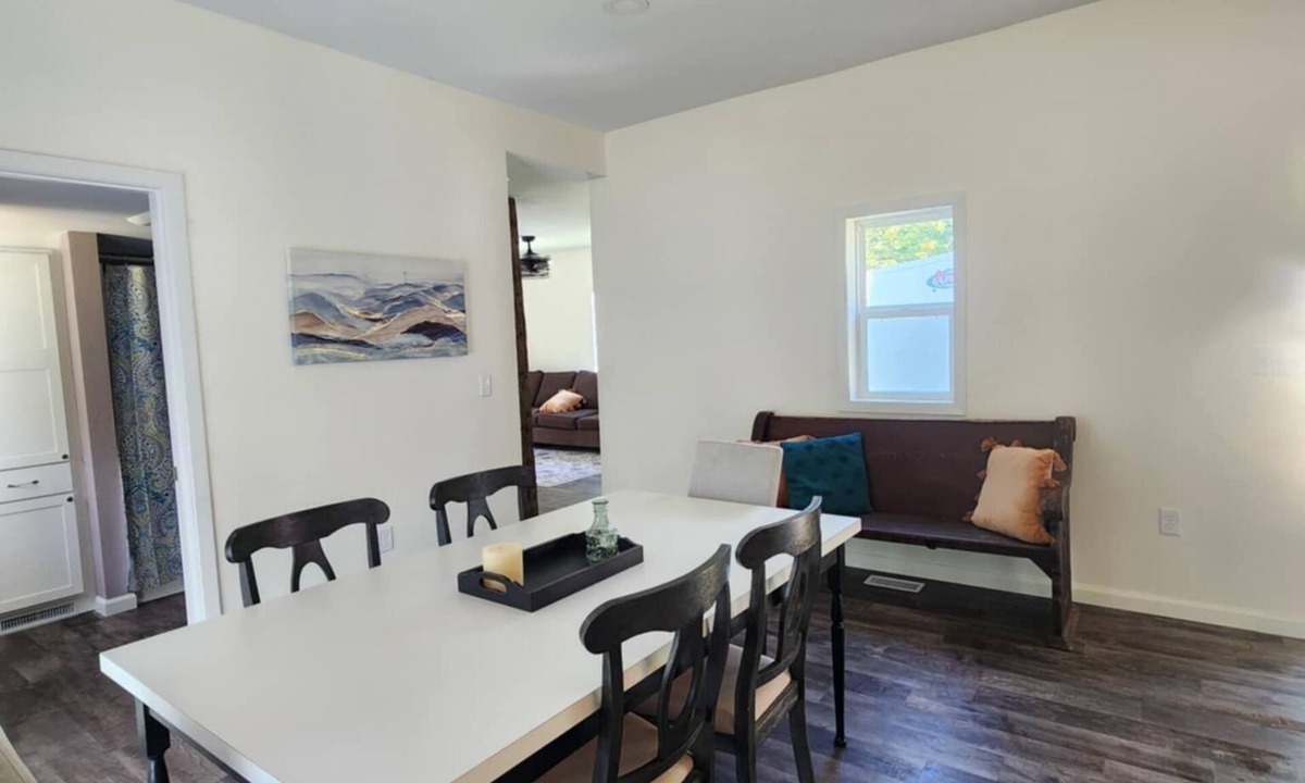 Thompsonville House | Moores (Crystal) Mountain Retreat