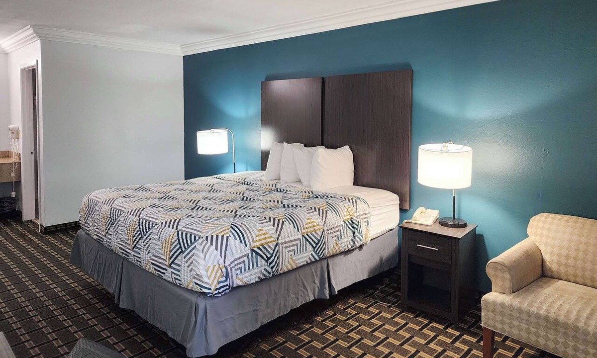 Crowley Hotel | Motel 6 Crowley, LA
