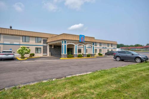 Springfield Hotel | Motel 6-Springfield, OH