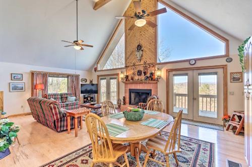 Murphy House | Murphy Cabin w/Deck and Stunning Mountain Views
