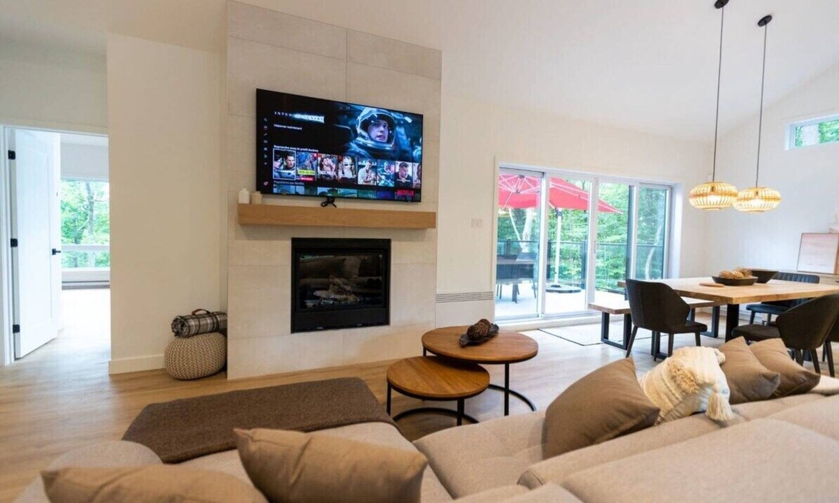 Pine Hill Ski Chalet | Must | SPA Privé | Salle de jeux | Foyer