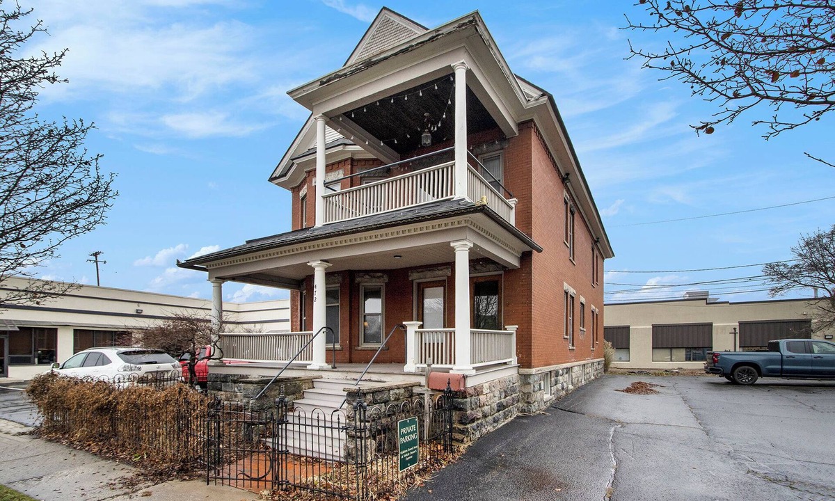 Central Business District Apartment | NEW 1st Floor Victorian Flat in Downtown Kalamazoo