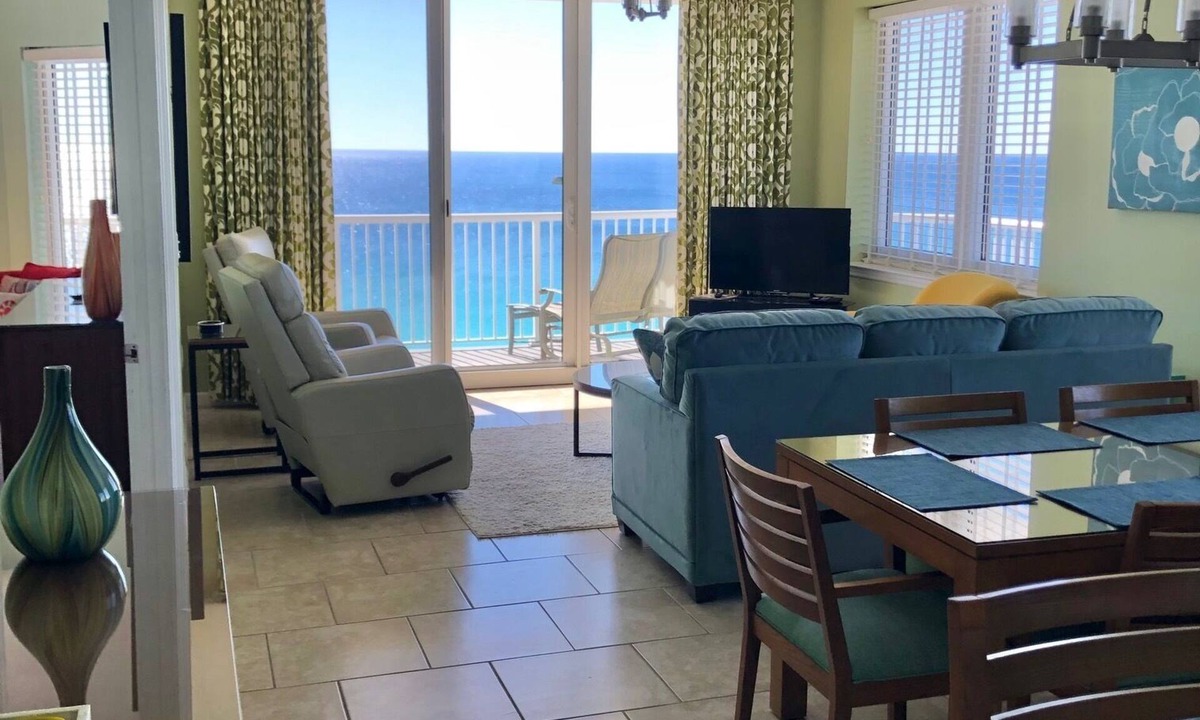 Navarre Beach Condo | ⛱ NEW LOWER RATES! Beach Chairs! Wrap Around Balcony-Beach Front & Sound Views!☼