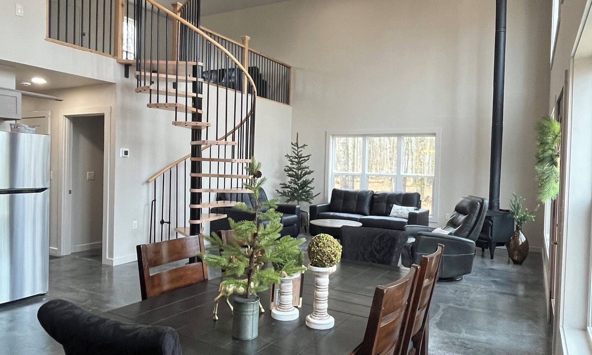 Carter Cabin | Newly Built Quiet Lakefront Cabin, 1 Min to ATV Trails, 2BR 1.5 Bath