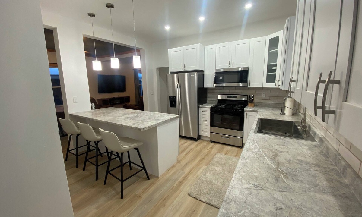 Calumet House | Newly Renovated Pet-Friendly Spacious House in Downtown Calumet