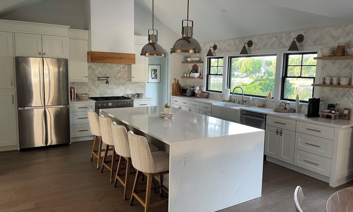 Mattituck House | North Fork Waterfront Oasis in Mattituck