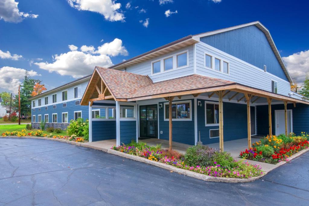Ely Hotel | Northwoods Inn and Suites