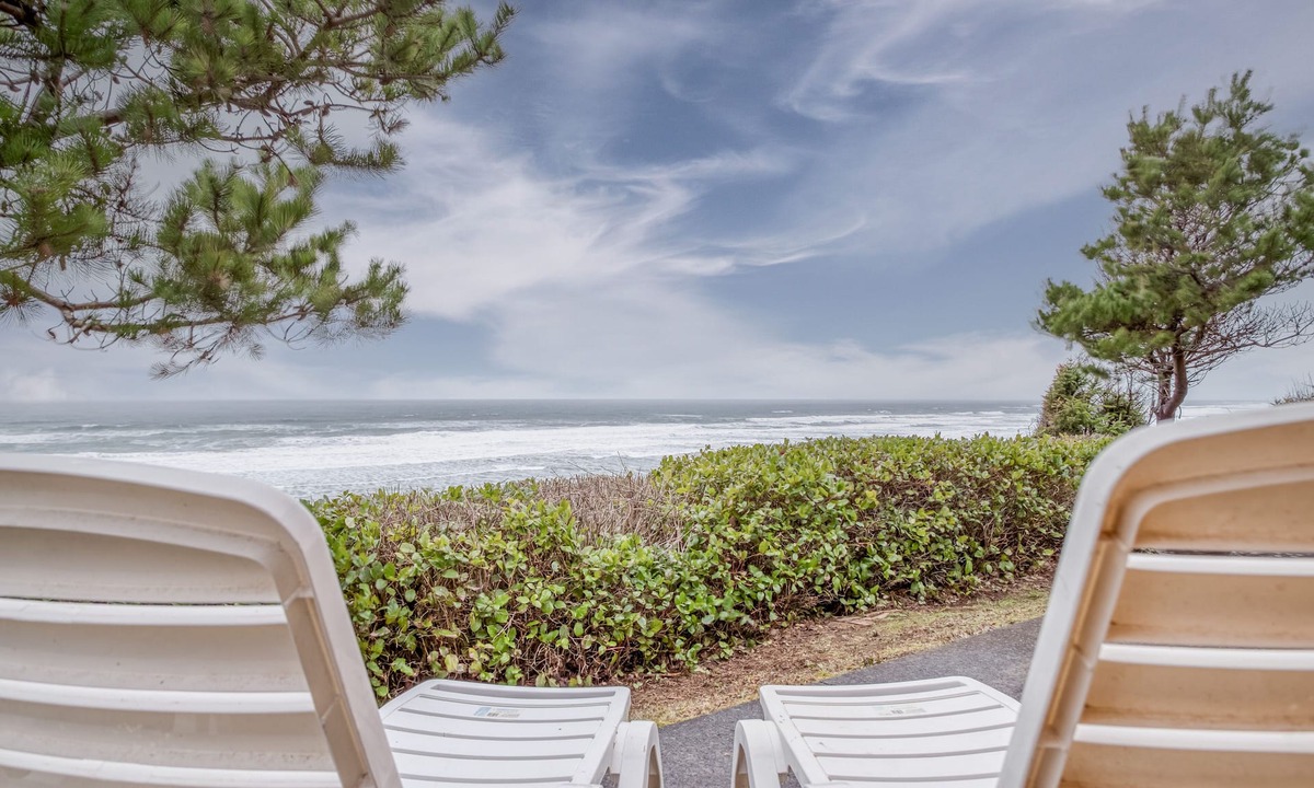 Seal Rock House | Ocean Front Vacation Home Just North of Seal Rock,
