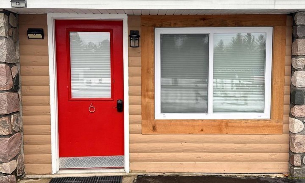Millersburg Cabin | Ocqueoc Delux Double Cabin Pet-Friendly in Ocqueoc, MI