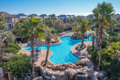 Villages of Crystal Beach House | Ooh La La
